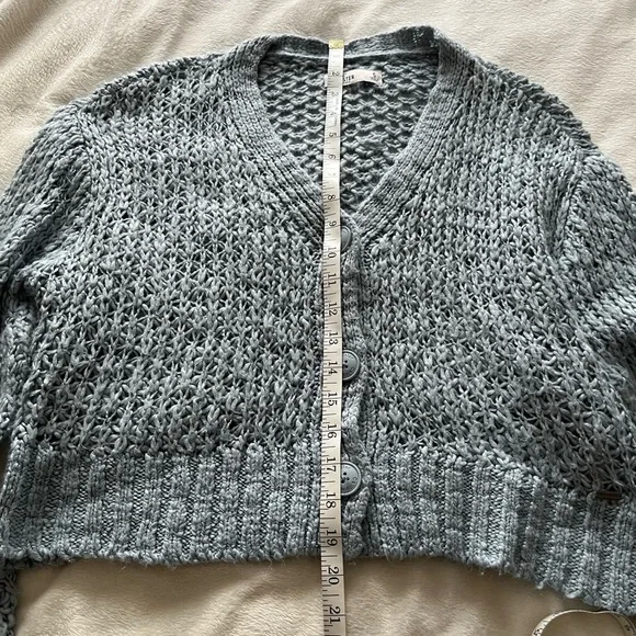 Hollister comfy, cozy rib stitch woman’s sweater - Picture 7 of 11